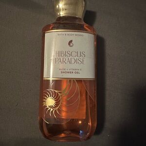 Bath & Body Works Hibiscus Paradise Shower Gel - Coral